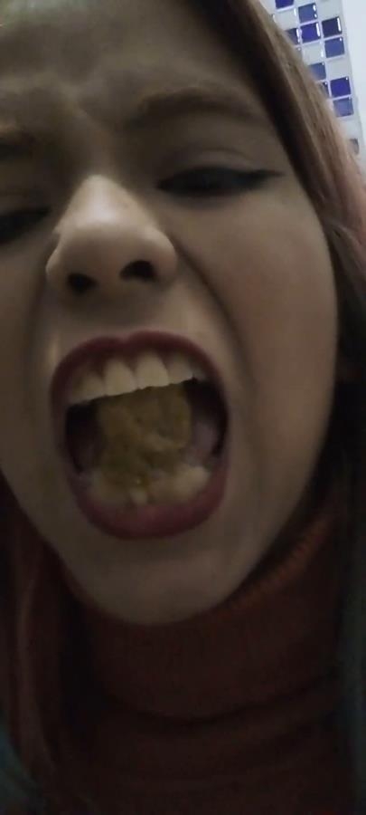 Playing in the Airport Bathroom, Eat Shit with Sirena Rozhevy P1 [MPEG-4] (2025) [HD ]