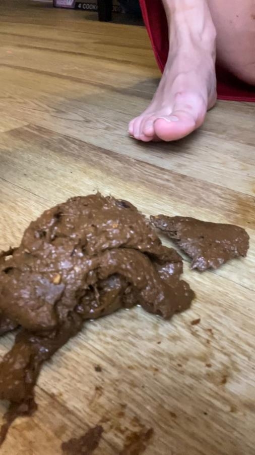 poop in red panties and put them in the ass,I smear shit on my face [MPEG-4] (2026) [SD ]