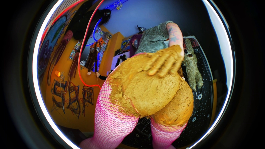 Dark M wants to play! [MPEG-4] (2026) [UltraHD/4K ]