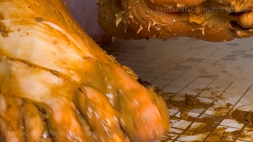 Dirty feet with poo - With Actress: MissPoop [MPEG-4] (2026) [FullHD ]
