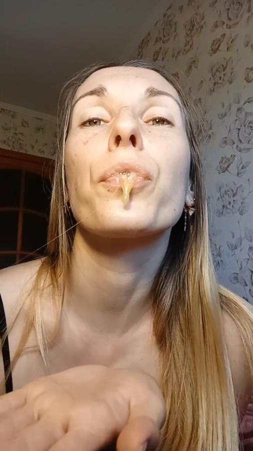 poop on plate dump P1 - With Actress: OksiLove [MPEG-4] (2026) [SD ]